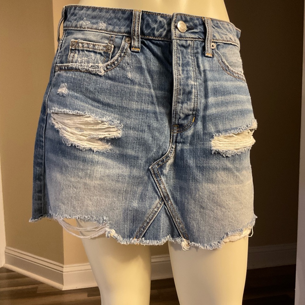 American Eagle Outfitters Light Blue Distressed Mini Skirt